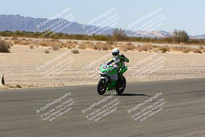 media/Apr-17-2022-CVMA (Sun) [[f474cfa795]]/Race 14 500 Supersport-350 Supersport (Holeshot)/